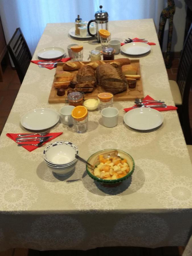 Les Rouges Gorges Bed & Breakfast Lugos Bagian luar foto