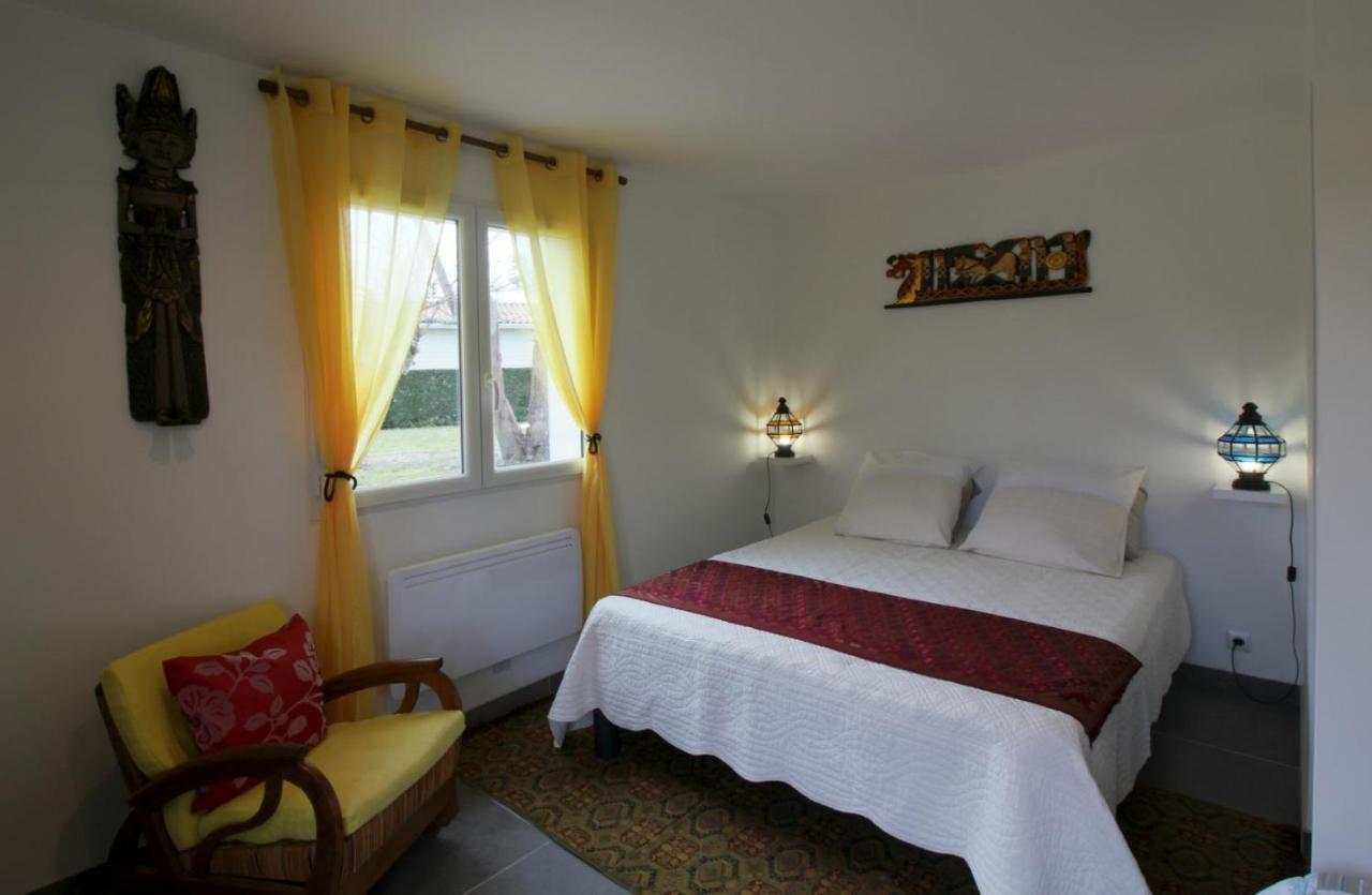 Les Rouges Gorges Bed & Breakfast Lugos Bagian luar foto