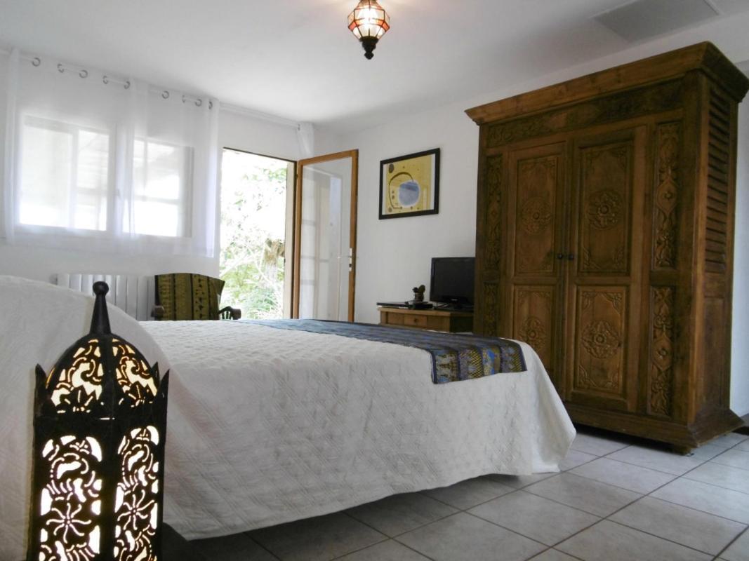 Les Rouges Gorges Bed & Breakfast Lugos Bagian luar foto