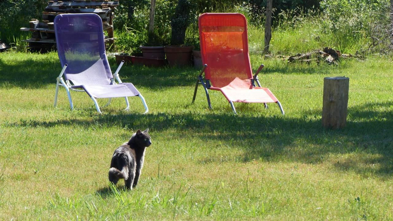Les Rouges Gorges Bed & Breakfast Lugos Bagian luar foto
