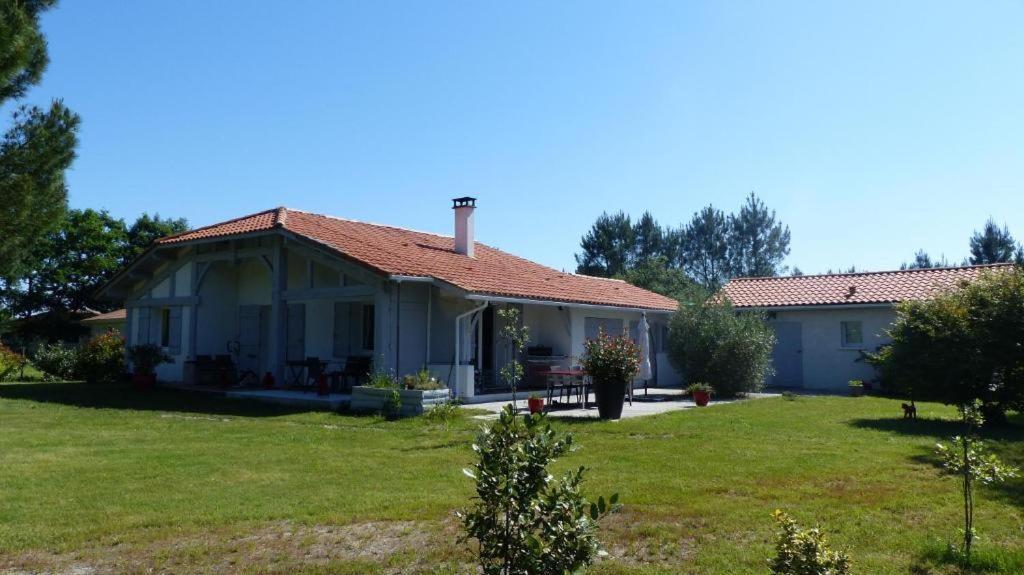 Les Rouges Gorges Bed & Breakfast Lugos Bagian luar foto