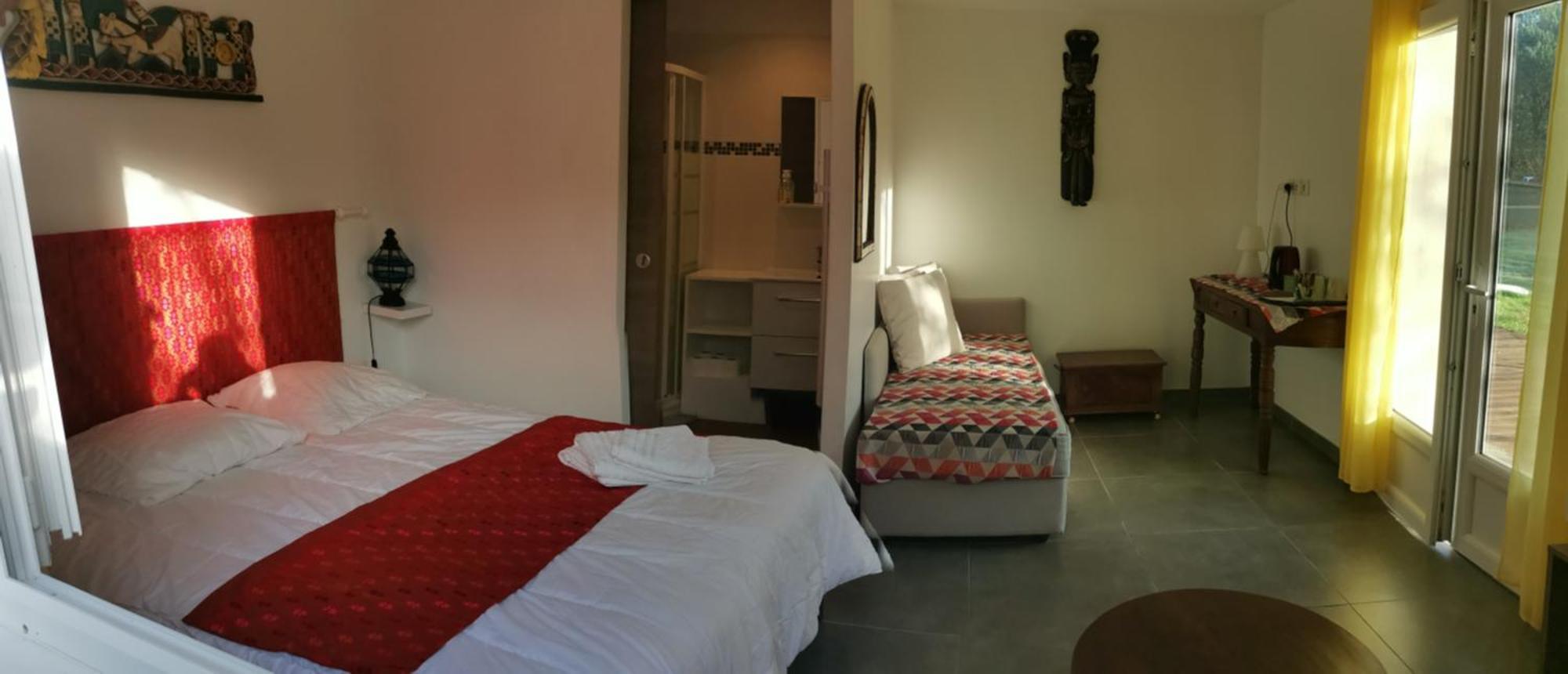 Les Rouges Gorges Bed & Breakfast Lugos Bagian luar foto