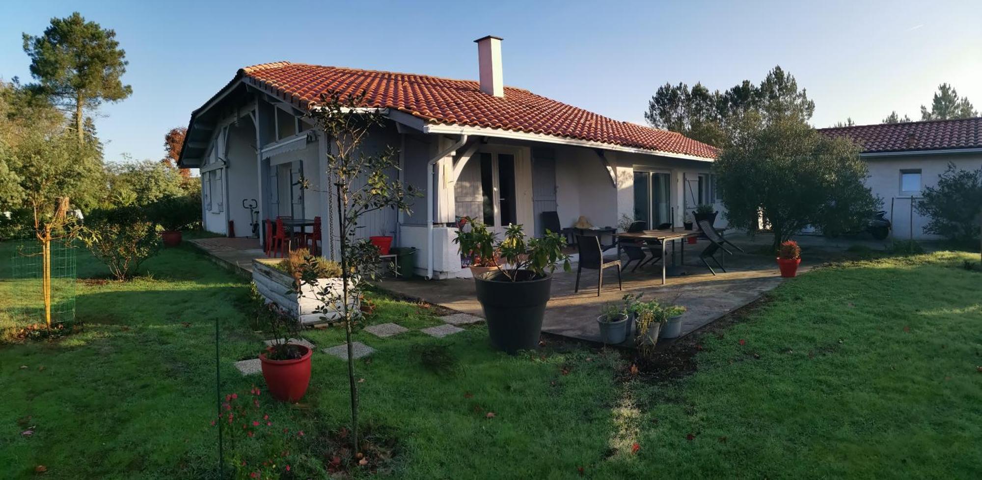 Les Rouges Gorges Bed & Breakfast Lugos Bagian luar foto